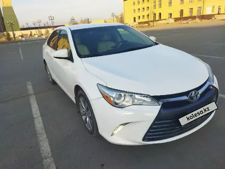 Toyota Camry 2015 года за 10 800 000 тг. в Семей – фото 2