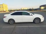 Toyota Camry 2015 года за 10 800 000 тг. в Семей – фото 5