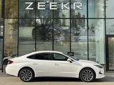 Hyundai Sonata High-Tech 2020 года за 11 990 000 тг. в Алматы – фото 3