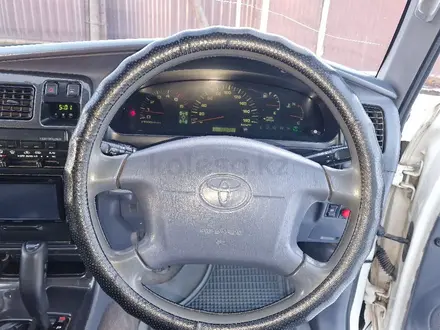 Toyota Hilux Surf 1998 года за 5 200 000 тг. в Алматы – фото 12