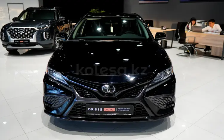 Toyota Camry 2021 годаүшін13 990 000 тг. в Тараз
