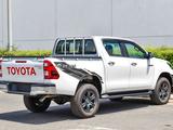 Toyota Hilux 2023 года за 21 300 000 тг. в Актау – фото 2