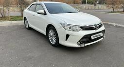 Toyota Camry 2014 годаfor11 800 000 тг. в Алматы – фото 2