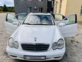 Mercedes-Benz C 240 2001 года за 3 200 000 тг. в Астана – фото 3