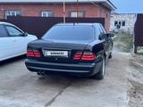 Mercedes-Benz E 200 1999 годаүшін3 500 000 тг. в Уральск – фото 5