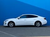 Hyundai Sonata 2021 годаfor9 820 000 тг. в Алматы – фото 5