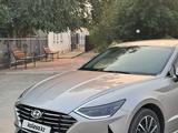 Hyundai Sonata 2021 года за 10 900 000 тг. в Атырау – фото 4
