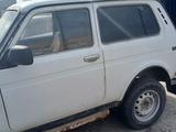 ВАЗ (Lada) Lada 2121 2001 года за 1 500 000 тг. в Усть-Каменогорск – фото 2