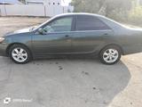 Toyota Camry 2001 годаүшін3 800 000 тг. в Семей – фото 2