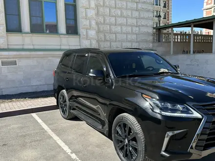 Lexus LX 570 2016 года за 41 000 000 тг. в Астана – фото 2