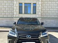 Lexus LX 570 2016 года за 41 000 000 тг. в Астана