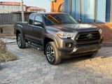 Toyota Tacoma 2023 года за 20 000 000 тг. в Атырау