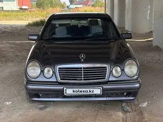 Mercedes-Benz E 280