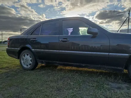 Mercedes-Benz C 180 1994 года за 1 900 000 тг. в Лисаковск – фото 14