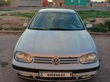 Volkswagen Golf 1998 года за 1 500 000 тг. в Караганда – фото 2