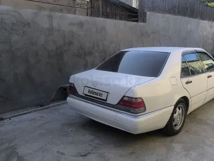 Mercedes-Benz S 320 1995 года за 2 000 000 тг. в Шымкент – фото 4