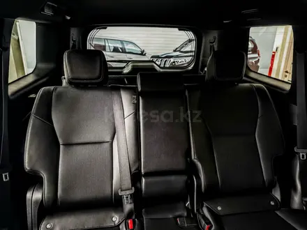 Toyota Land Cruiser Prado Luxe 2025 года за 46 390 000 тг. в Усть-Каменогорск – фото 21