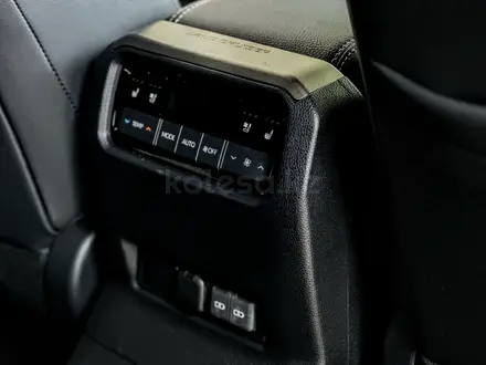 Toyota Land Cruiser Prado Luxe 2025 года за 46 390 000 тг. в Усть-Каменогорск – фото 23