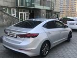 Hyundai Elantra 2018 года за 7 150 000 тг. в Алматы – фото 5