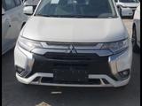 Mitsubishi Outlander 2022 года за 12 600 000 тг. в Актау