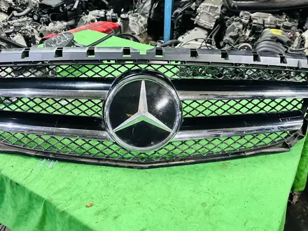 W246 B200 AMG решетка за 100 000 тг. в Алматы