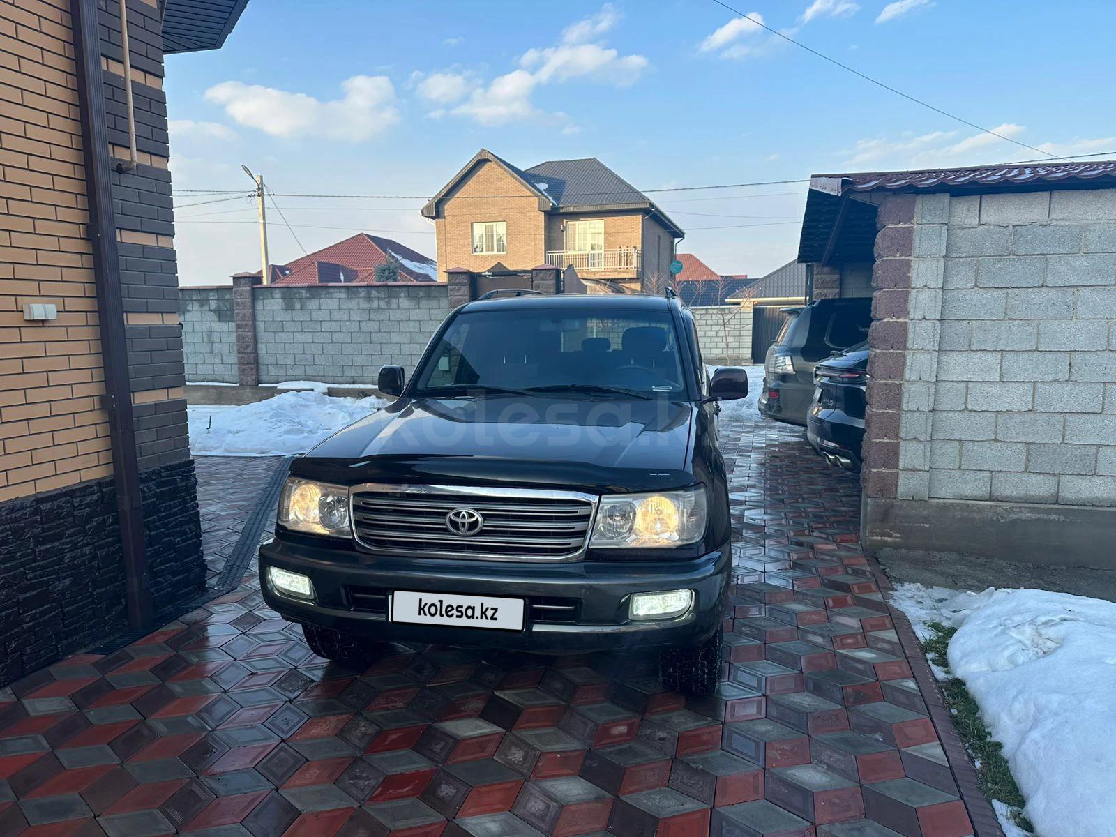 Toyota Land Cruiser 2004 г.