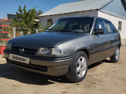 Opel Astra 1996 года за 1 000 000 тг. в Байконыр – фото 2