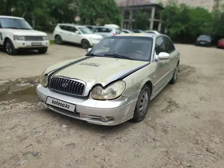 Hyundai Sonata 2004 года за 1 000 000 тг. в Алматы – фото 2