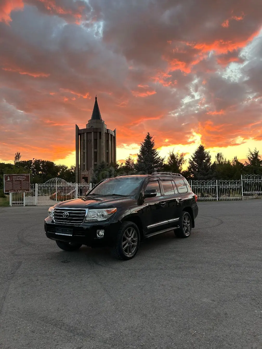 Toyota Land Cruiser, 2013