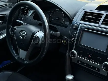 Toyota Camry 2012 года за 5 100 000 тг. в Жанаозен – фото 9