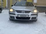 Volkswagen Golf 2007 года за 3 500 000 тг. в Астана – фото 2