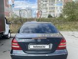 Mercedes-Benz C 180 2002 года за 3 350 000 тг. в Усть-Каменогорск – фото 4