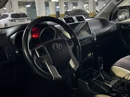 Toyota Land Cruiser Prado 2015 года за 19 000 000 тг. в Астана – фото 6