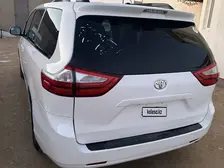 Toyota Sienna, 2015