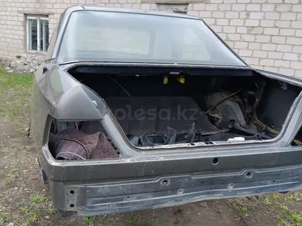 Mercedes-Benz E 230 1991 годаүшін1 500 000 тг. в Павлодар – фото 2