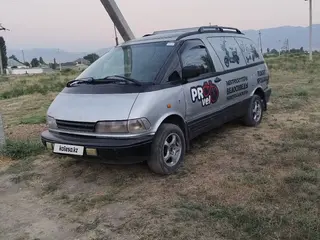 Toyota Previa, 1992