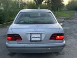 Mercedes-Benz E 230 1997 годаүшін2 000 000 тг. в Талдыкорган – фото 5