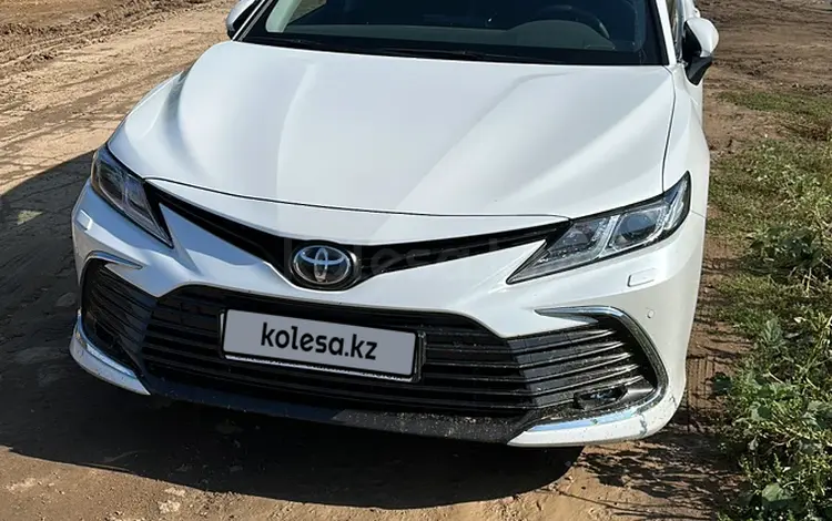 Toyota Camry 2023 годаүшін18 500 000 тг. в Уральск