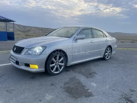 Toyota Crown 2005 года за 4 000 000 тг. в Актау – фото 2