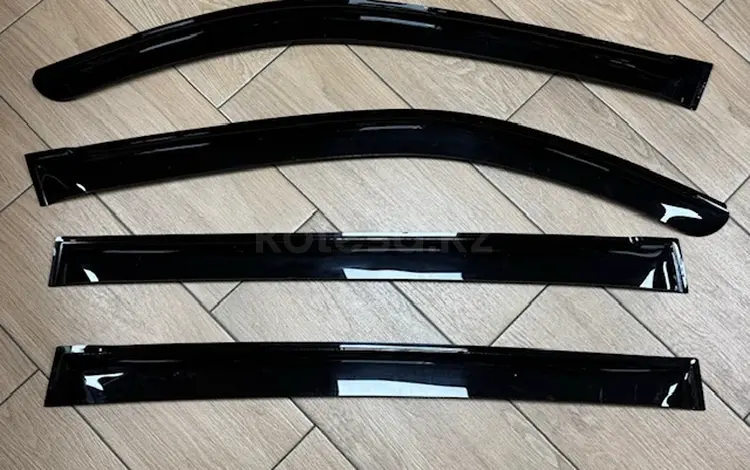 Ветровики на Toyota Land Cruiser 200 2007-2021 за 1 000 тг. в Алматы