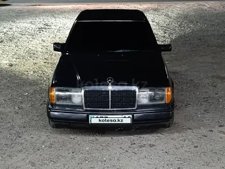 Mercedes-Benz E 230 1991 года за 900 000 тг. в Тараз – фото 8