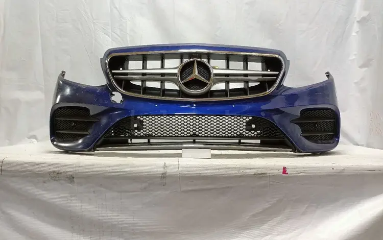 Передний бампер Mercedes W213 AMG в сборе за 400 000 тг. в Алматы