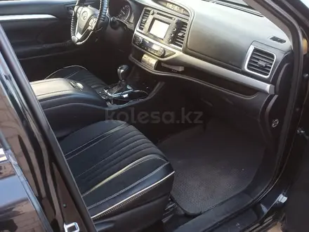 Toyota Highlander 2014 года за 14 500 000 тг. в Павлодар – фото 3