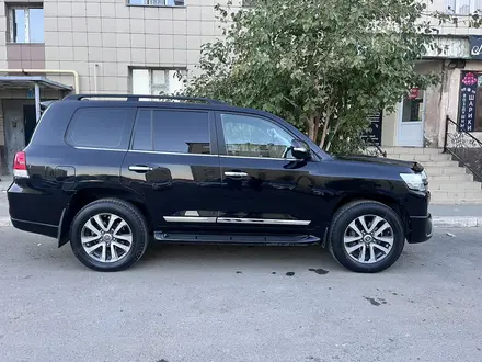 Toyota Land Cruiser 2016 года за 31 500 000 тг. в Актау – фото 6