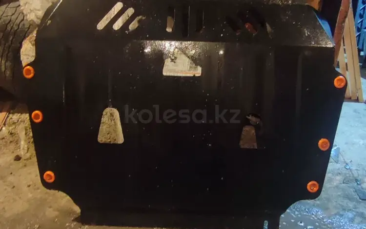 Защита двигателя за 35 000 тг. в Алматы