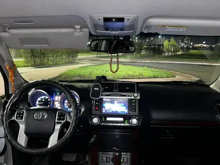 Toyota Land Cruiser Prado 2017 года за 26 000 000 тг. в Астана – фото 10