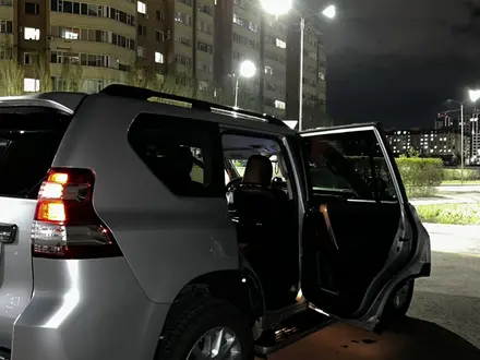 Toyota Land Cruiser Prado 2017 года за 26 000 000 тг. в Астана – фото 20