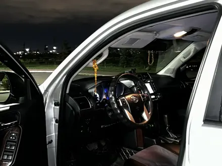 Toyota Land Cruiser Prado 2017 года за 26 000 000 тг. в Астана – фото 8