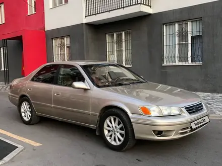 Toyota Camry 2000 года за 3 150 000 тг. в Алматы – фото 8