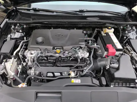 Toyota Camry 2023 года за 16 400 000 тг. в Алматы – фото 12